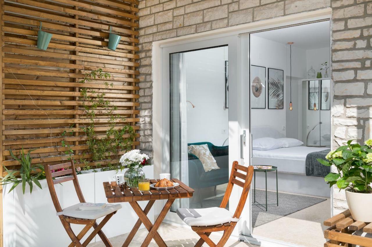 Studio Apartment Close To The Sea Rabac Exterior photo